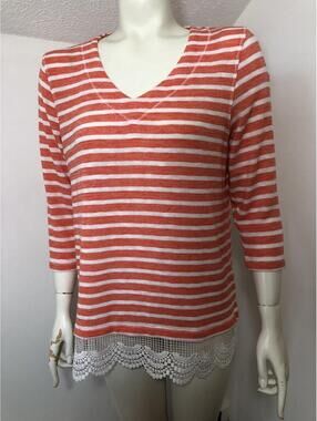 Onque Casual Womens Medium Knit Top 3/4 Sleeves Coral White Striped Lace Hem